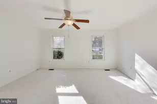 37836 Perkins Ct, Purcellville, VA 20132 - Photo 6