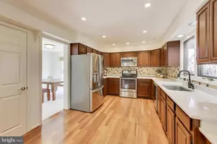 37836 Perkins Ct, Purcellville, VA 20132 - Photo 10