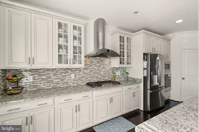 23491 Epperson Square, Brambleton, VA 20148 - Photo 4