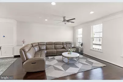 23491 Epperson Square, Brambleton, VA 20148 - Photo 18