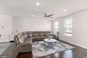 23491 Epperson Square, Brambleton, VA 20148 - Photo 18