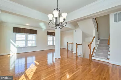 21276 Hyrst Grove Terrace, Ashburn, VA 20147 - Photo 6