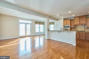 21276 Hyrst Grove Terrace, Ashburn, VA 20147 - Photo 12