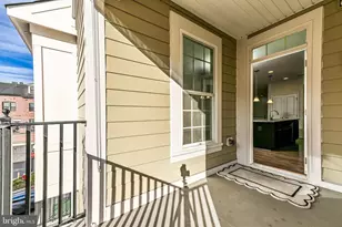 459 Kornblau Terrace SE, Leesburg, VA 20175 - Photo 12