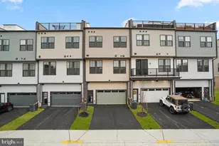 23049 Cottonwillow Sq, Brambleton, VA 20148 - Photo 50