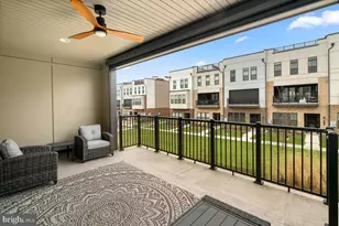 23049 Cottonwillow Sq, Brambleton, VA 20148 - Photo 48