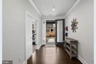 23049 Cottonwillow Square, Brambleton, VA 20148 - Photo 8