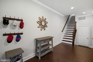 23049 Cottonwillow Sq, Brambleton, VA 20148 - Photo 6