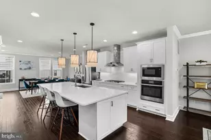 23049 Cottonwillow Sq, Brambleton, VA 20148 - Photo 22