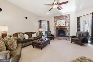 22455 Pine Ridge Ct, Ashburn, VA 20148 - Photo 14