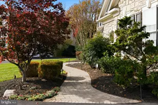 22455 Pine Ridge Ct, Ashburn, VA 20148 - Photo 6