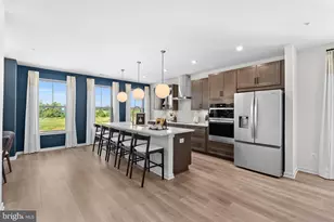 7 Sepia Square, Ashburn, VA 20147 - Photo 2