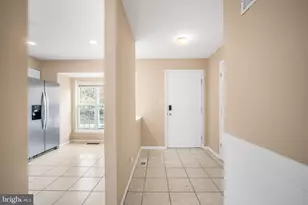 22078 Manning Square, Sterling, VA 20166 - Photo 6