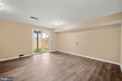 22078 Manning Square, Sterling, VA 20166 - Photo 24