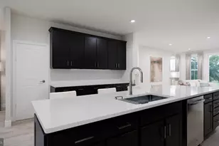 42159 Stone Press Ter, Ashburn, VA 20148 - Photo 4