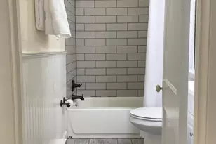 18390 Silcott Springs Rd, Purcellville, VA 20132 - Photo 10