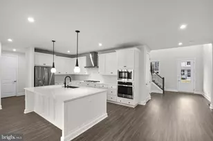 41947 Night Nurse Cir, Brambleton, VA 20148 - Photo 8