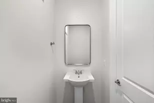 41947 Night Nurse Cir, Brambleton, VA 20148 - Photo 18