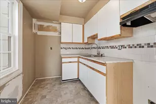 330 Shenandoah St SE, Leesburg, VA 20175 - Photo 8