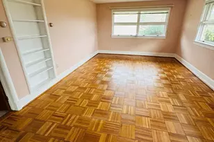 221 S Maple Ave, Purcellville, VA 20132 - Photo 8