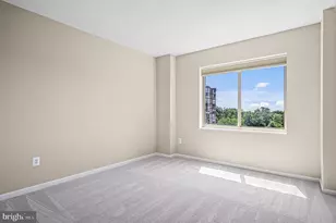 19355 Cypress Ridge Terrace, Leesburg, VA 20176 - Photo 20