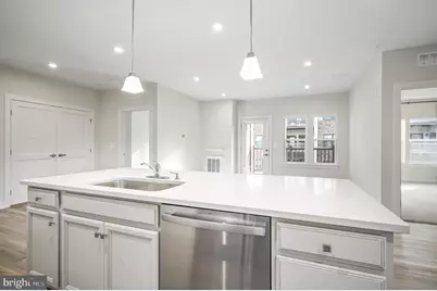 46294 Mount Milstead Terrace #303, Sterling, VA 20164 - Photo 10