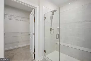 46294 Mount Milstead Ter, Sterling, VA 20164 - Photo 20