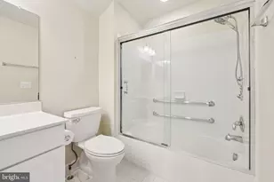 20850 Adams Mill Pl, Ashburn, VA 20147 - Photo 32