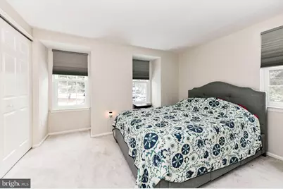 60 Benton Court, Sterling, VA 20165 - Photo 14