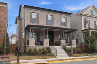 22912 Bubbling Brook Dr, Brambleton, VA 20148 - Photo 2