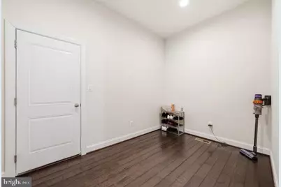 22912 Bubbling Brook Drive, Brambleton, VA 20148 - Photo 18