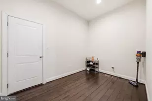 22912 Bubbling Brook Dr, Brambleton, VA 20148 - Photo 18