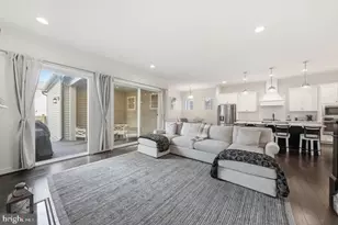 22912 Bubbling Brook Dr, Brambleton, VA 20148 - Photo 12