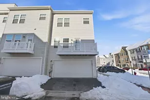 42538 Tiber Falls Sq, Sterling, VA 20166 - Photo 36