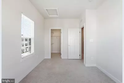 42538 Tiber Falls Square, Sterling, VA 20166 - Photo 14