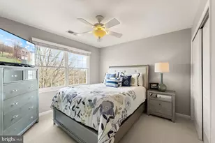 43387 La Belle Pl, Ashburn, VA 20147 - Photo 56