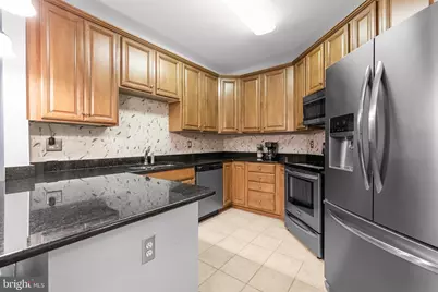 24701 Byrne Meadow Square #413, Aldie, VA 20105 - Photo 8