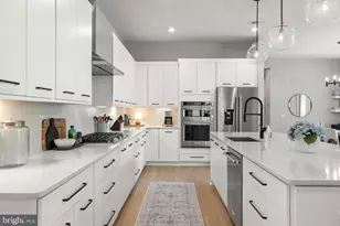 43442 Croson Ln, Ashburn, VA 20148 - Photo 16