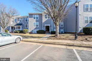 20602 Cornstalk Terrace, Ashburn, VA 20147 - Photo 4