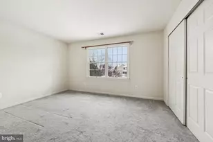 25429 Carrington Dr, Chantilly, VA 20152 - Photo 30