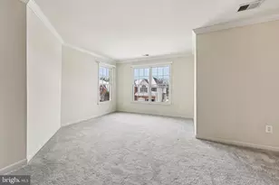 25429 Carrington Dr, Chantilly, VA 20152 - Photo 24