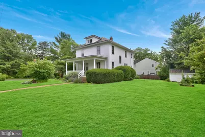 200 S Orchard Drive, Purcellville, VA 20132 - Photo 2