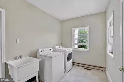 200 S Orchard Drive, Purcellville, VA 20132 - Photo 12