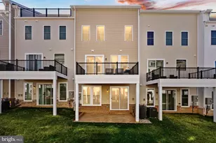 23062 Copper Tree Ter, Ashburn, VA 20148 - Photo 2