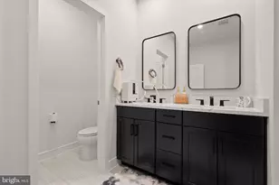 23062 Copper Tree Ter, Ashburn, VA 20148 - Photo 20