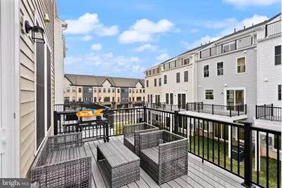 23062 Copper Tree Terrace, Ashburn, VA 20148 - Photo 10