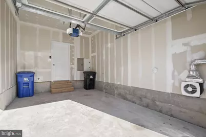 1304 Ribbon Limestone Terrace SE, Leesburg, VA 20175 - Photo 24