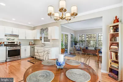 43078 Francis Sq, Chantilly, VA 20152 - Photo 8