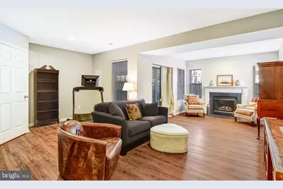 43078 Francis Sq, Chantilly, VA 20152 - Photo 24