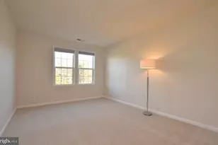 42287 San Juan Terrace, Aldie, VA 20105 - Photo 8